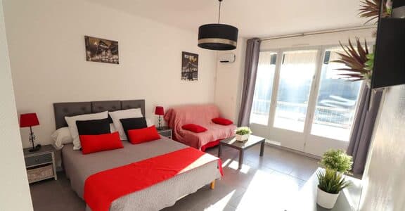 Coin nuit de l'appartement N°247 de Ladeuille Hebergemet à Amélie les bains