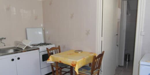 T1 N° 5, 22 avenue du Dr bouix